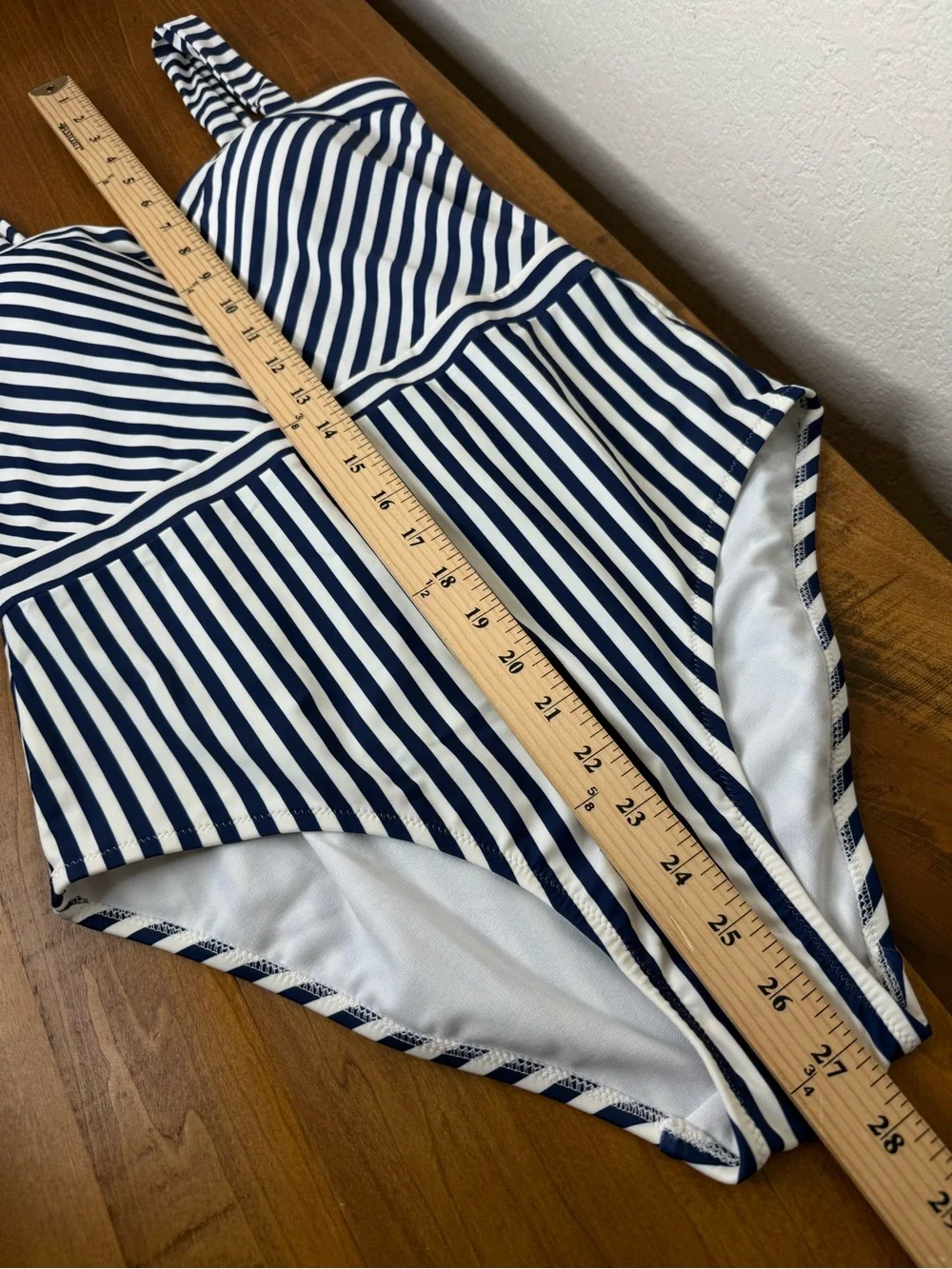 BODEN Women’s Clean Sweetheart Swimsuit Navy and Ivory Stripe Size 8R New - Picture 6 of 10